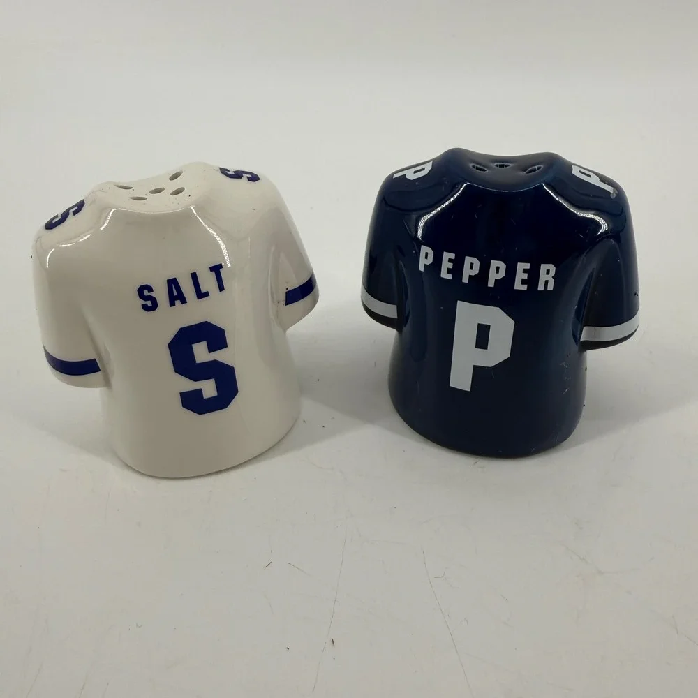 Kansas City Royals MLB Jersey Salt and Pepper Shakers The Memory Company Ceramic